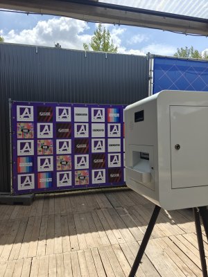 Photobooth op burendrink van Rock Werchter
